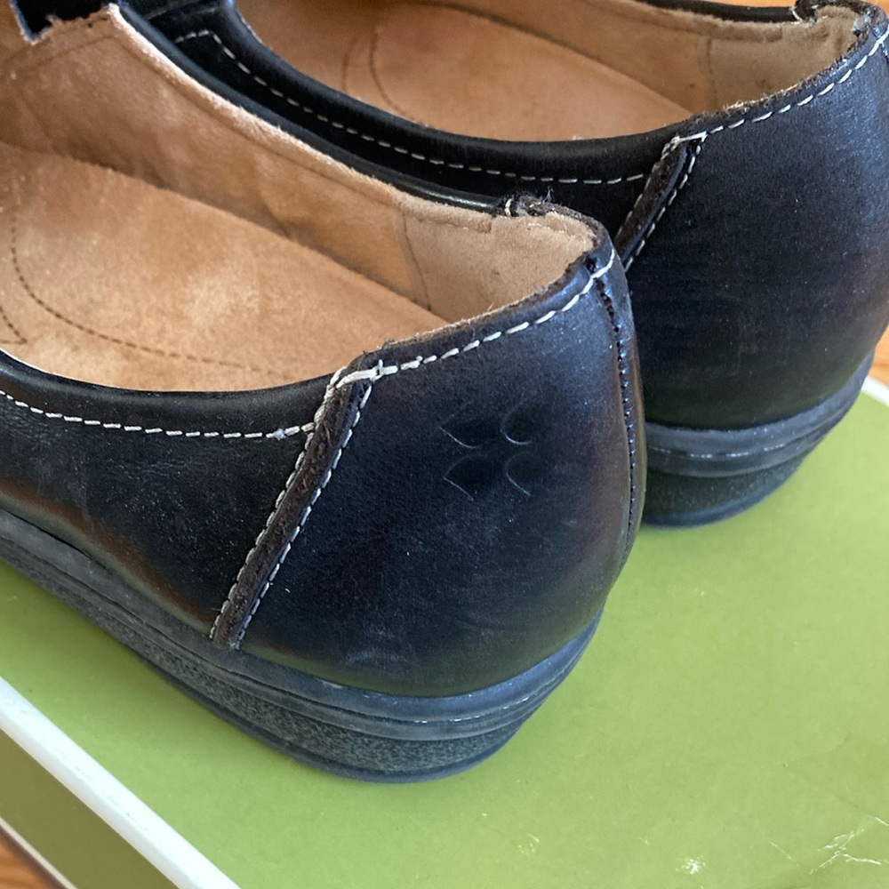 Naturalizer Malvina Black Leather Shoes - Picture 10 of 12